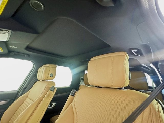 2026 Land Rover Discovery Dynamic SE