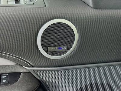 2026 Land Rover Discovery Dynamic SE