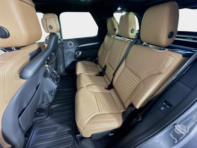 2026 Land Rover Discovery Dynamic SE