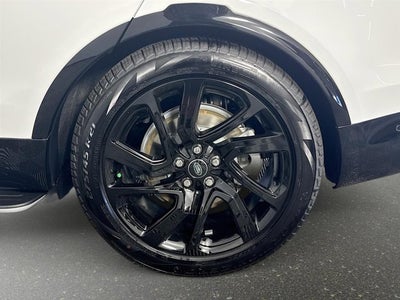 2025 Land Rover Discovery Dynamic SE