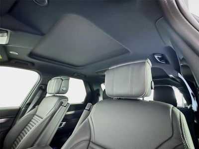 2026 Land Rover Discovery Dynamic SE
