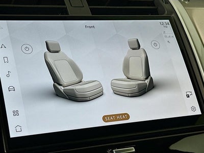 2025 Land Rover Discovery Dynamic SE