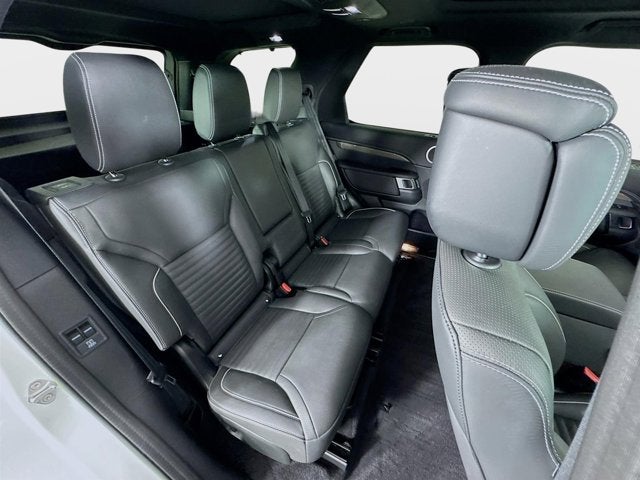 2023 Land Rover Discovery Metropolitan Edition