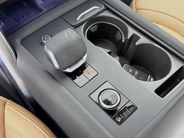 2025 Land Rover Discovery Metropolitan Edition