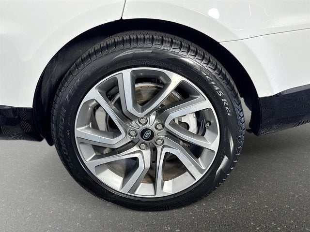 2022 Land Rover Range Rover Sport HSE Silver Edition