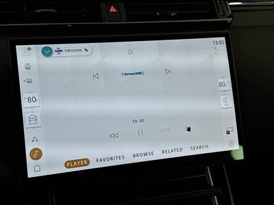 2026 Land Rover Range Rover Velar Dynamic SE