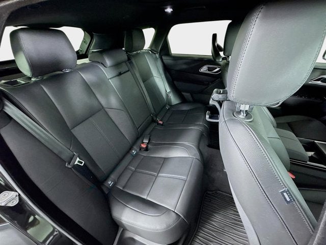 2026 Land Rover Range Rover Velar Dynamic SE