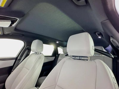 2026 Land Rover Range Rover Velar Dynamic SE