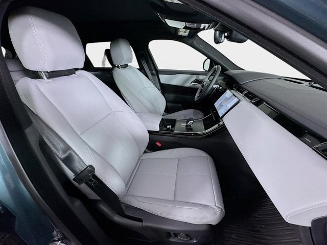 2026 Land Rover Range Rover Velar Dynamic SE