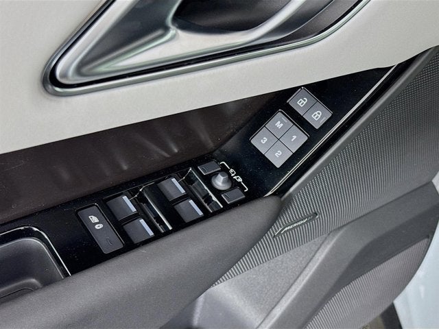 2026 Land Rover Range Rover Velar Dynamic SE