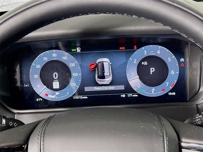 2026 Land Rover Range Rover Velar Dynamic SE