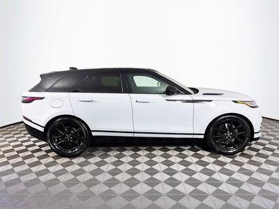 2026 Land Rover Range Rover Velar Dynamic SE