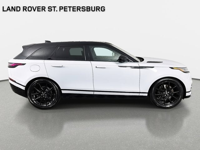 2026 Land Rover Range Rover Velar Dynamic SE