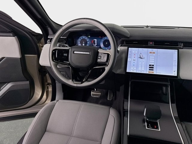 2026 Land Rover Range Rover Velar Dynamic SE