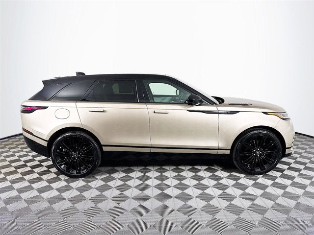 2026 Land Rover Range Rover Velar Dynamic SE