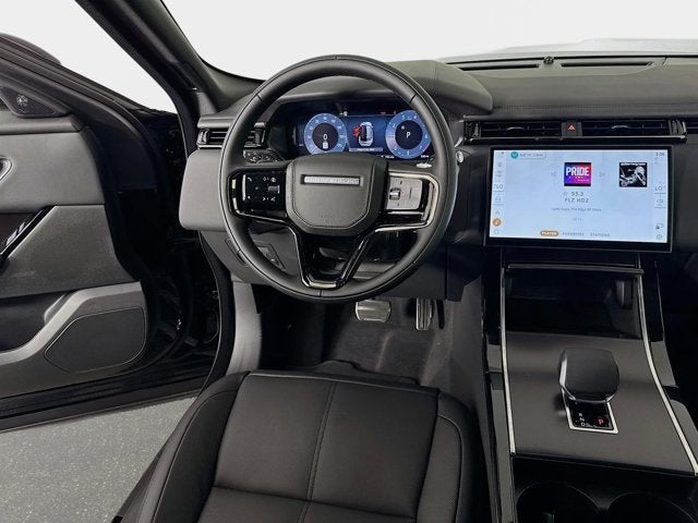 2026 Land Rover Range Rover Velar Dynamic SE