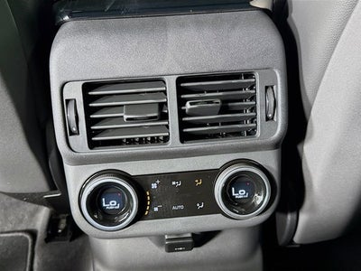 2026 Land Rover Range Rover Velar Dynamic SE