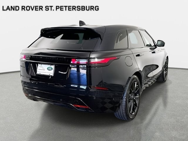 2026 Land Rover Range Rover Velar Dynamic SE