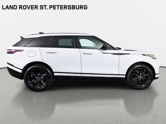 2026 Land Rover Range Rover Velar Dynamic SE