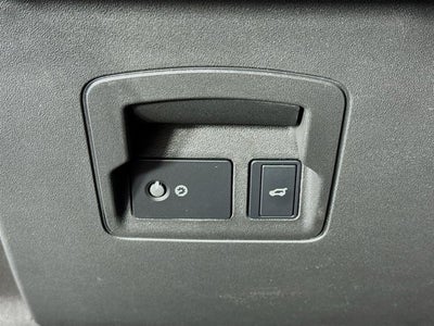 2026 Land Rover Range Rover Velar Dynamic SE