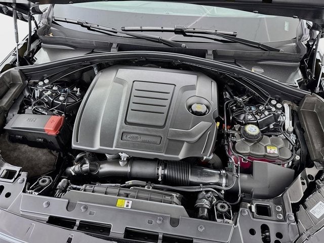 2026 Land Rover Range Rover Velar Dynamic SE