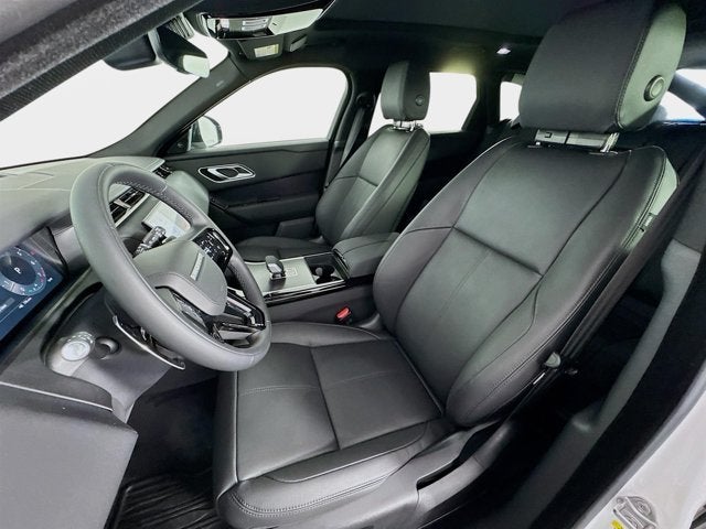 2026 Land Rover Range Rover Velar Dynamic SE