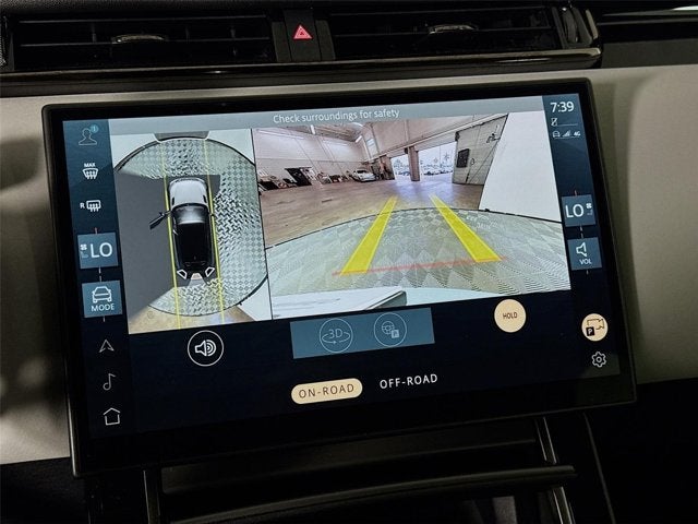2025 Land Rover Range Rover Velar Dynamic SE