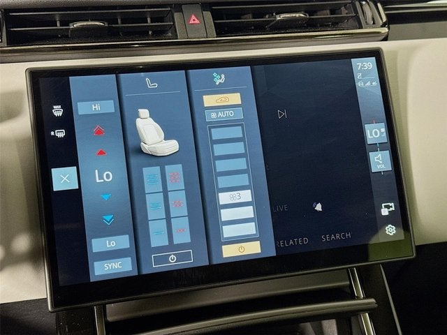 2025 Land Rover Range Rover Velar Dynamic SE