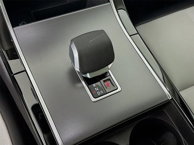 2025 Land Rover Range Rover Velar Dynamic SE