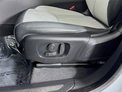 2025 Land Rover Range Rover Velar Dynamic SE