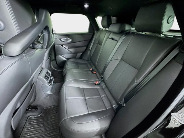 2026 Land Rover Range Rover Velar Dynamic SE