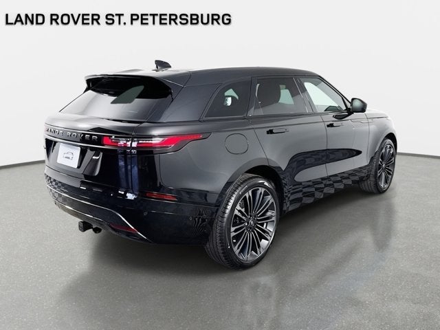 2026 Land Rover Range Rover Velar Dynamic SE