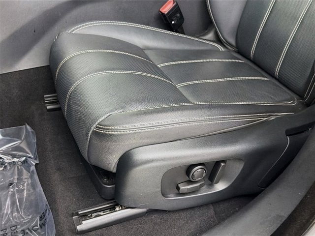 2021 Land Rover Range Rover Velar P250 R-Dynamic S