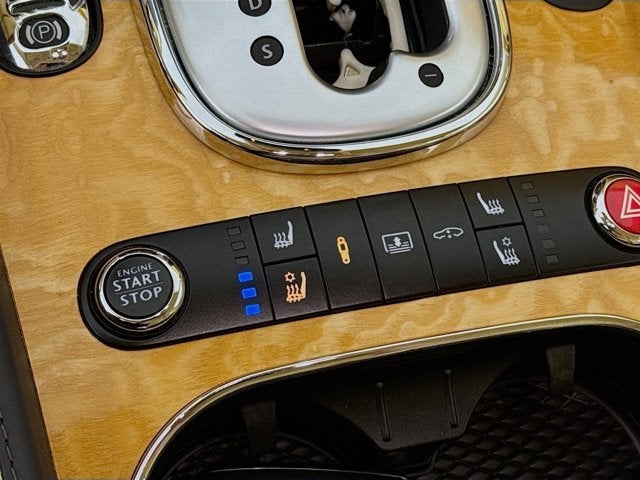 2014 Bentley Flying Spur Base