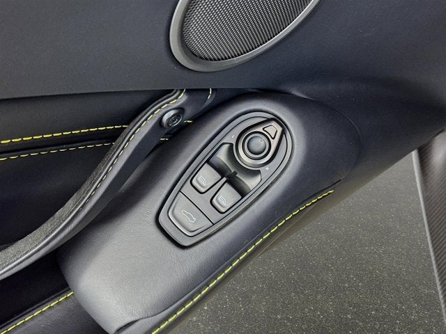 2023 Aston Martin Vantage Base