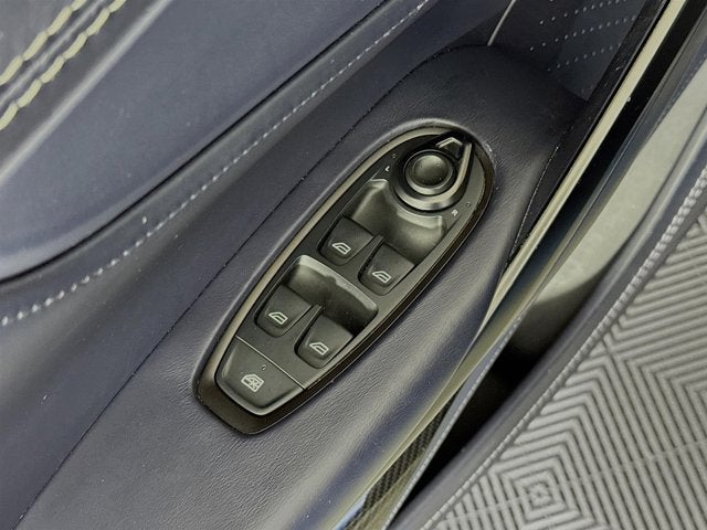 2023 Aston Martin DBX 707