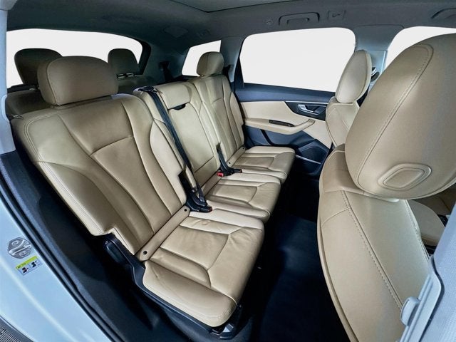 2021 Audi Q7 45 Premium Plus