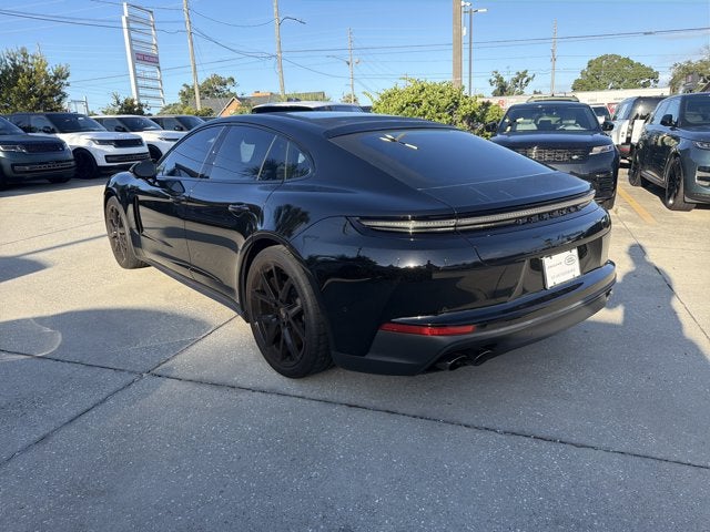 2025 Porsche Panamera Base
