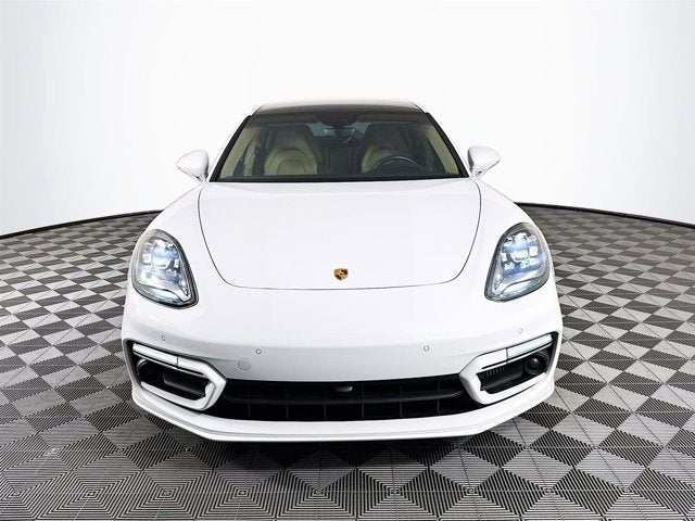 2023 Porsche Panamera 4 Platinum Edition