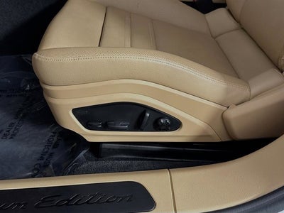 2023 Porsche Panamera 4 Platinum Edition