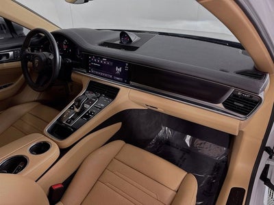 2023 Porsche Panamera 4 Platinum Edition