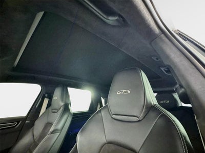 2022 Porsche Cayenne GTS