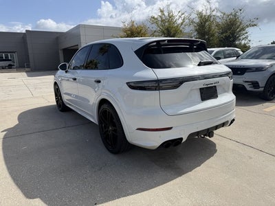 2022 Porsche Cayenne GTS