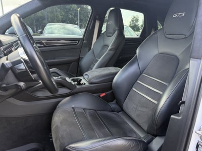 2022 Porsche Cayenne GTS