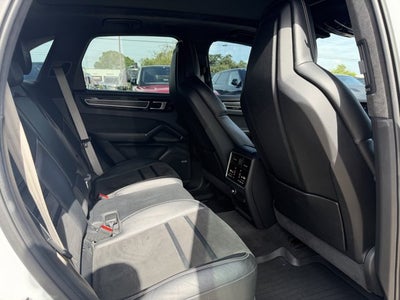 2022 Porsche Cayenne GTS