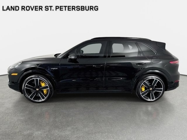 2023 Porsche Cayenne E-Hybrid Turbo S