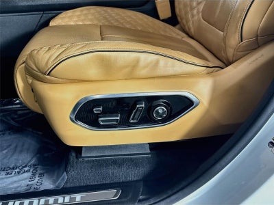 2022 Jeep Grand Cherokee Summit