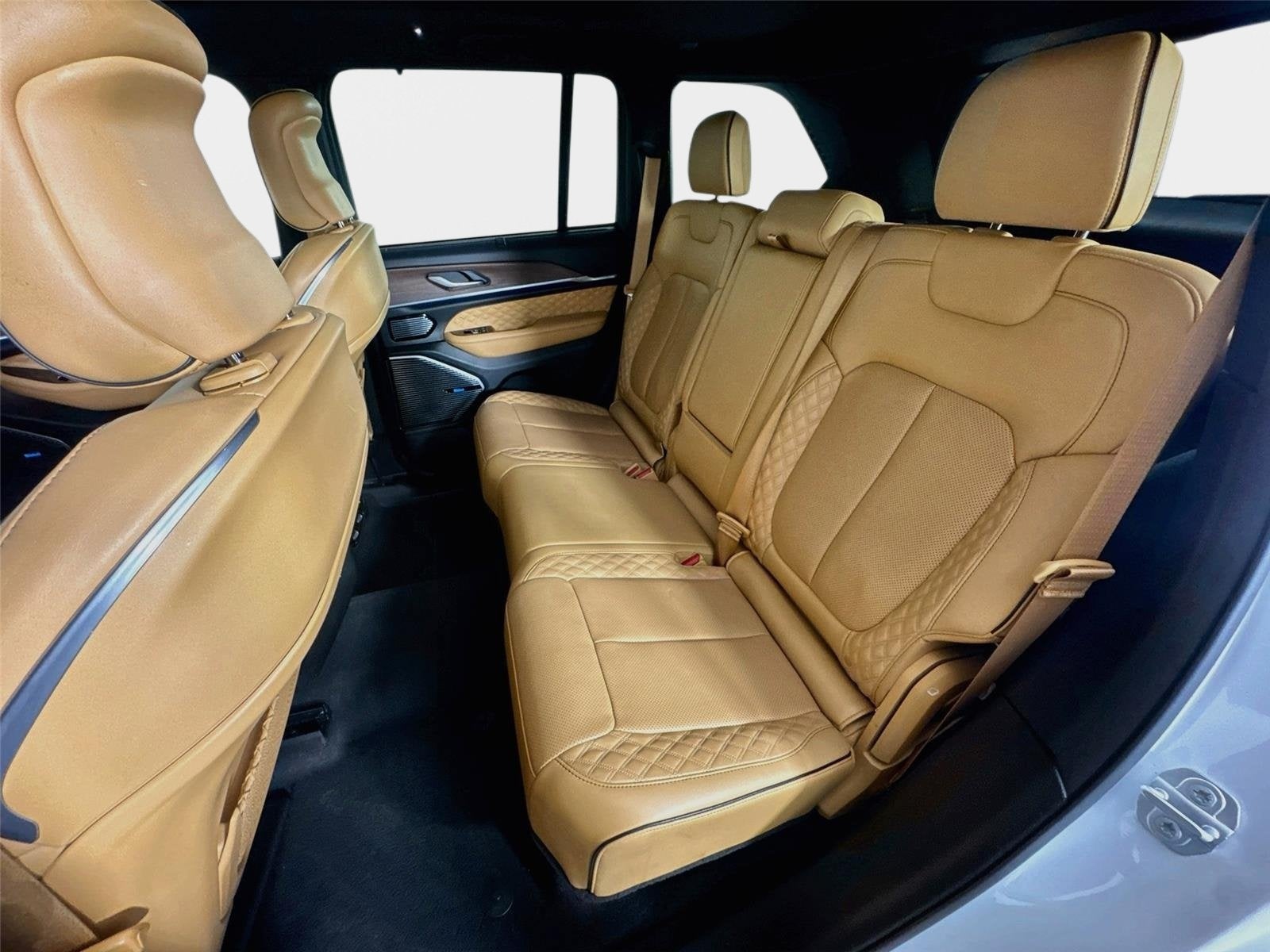 2022 Jeep Grand Cherokee Summit