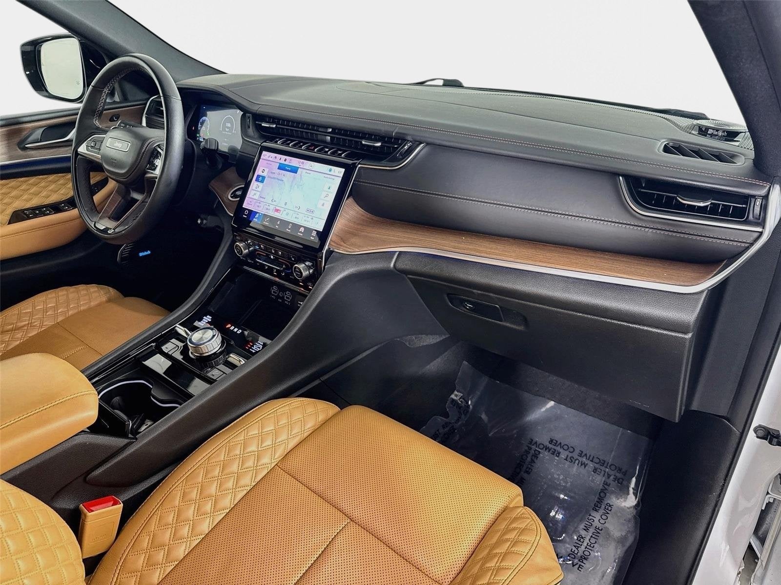 2022 Jeep Grand Cherokee Summit