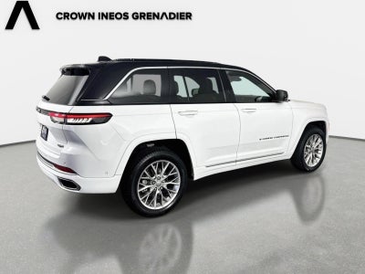 2022 Jeep Grand Cherokee Summit